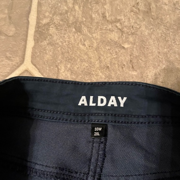 Alday pant - Picture 7 of 7